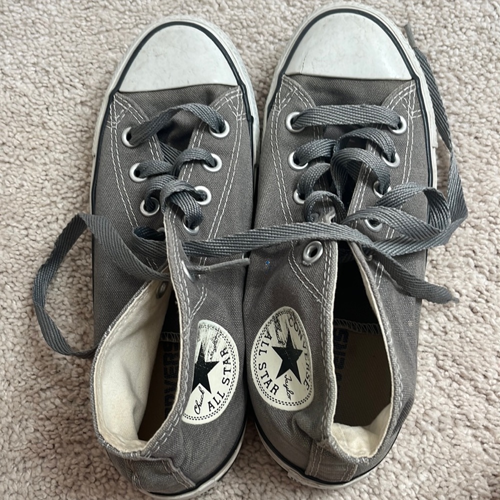 Used Dark Grey Converse size 7 women’s size 5 men’s